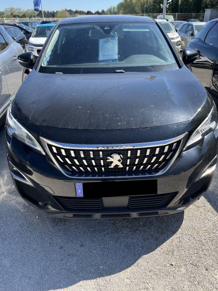 Cette vente de voiture d'occasion à Avignon représente une opportunité concrète d’acquérir un véhicule bien équipé, suivi et garanti 12 mois.