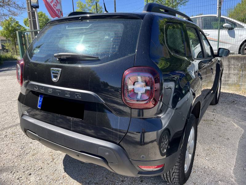 Voiture d’occasion DACIA DUSTER 1.5 Blue DCI 116 Confort. BV6. 5p. avec Régulateur + Limiteur de vitesse et Radars de Recul ainsi que GPS Europe Tactile. Garantie 12 Mois.