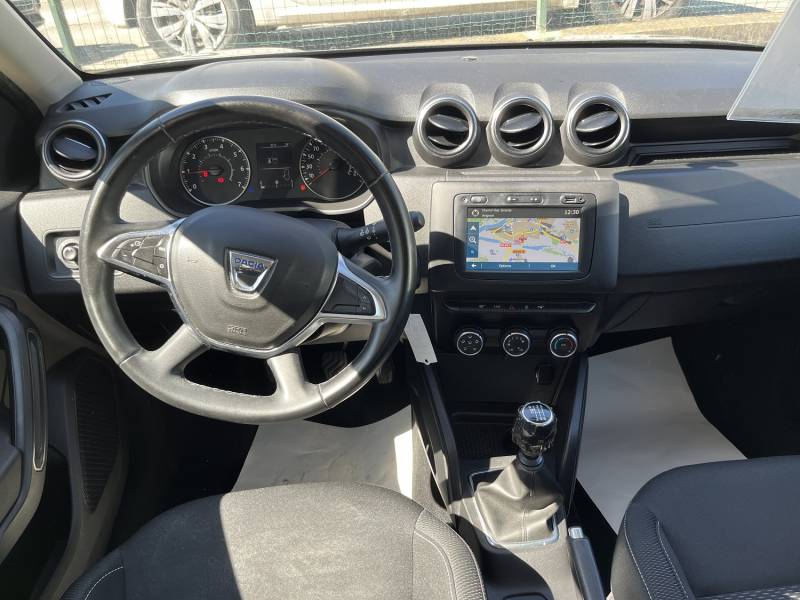 Voiture d’occasion DACIA DUSTER 1.5 Blue DCI 116 Confort. BV6. 5p. avec Régulateur + Limiteur de vitesse et Radars de Recul ainsi que GPS Europe Tactile. Garantie 12 Mois.