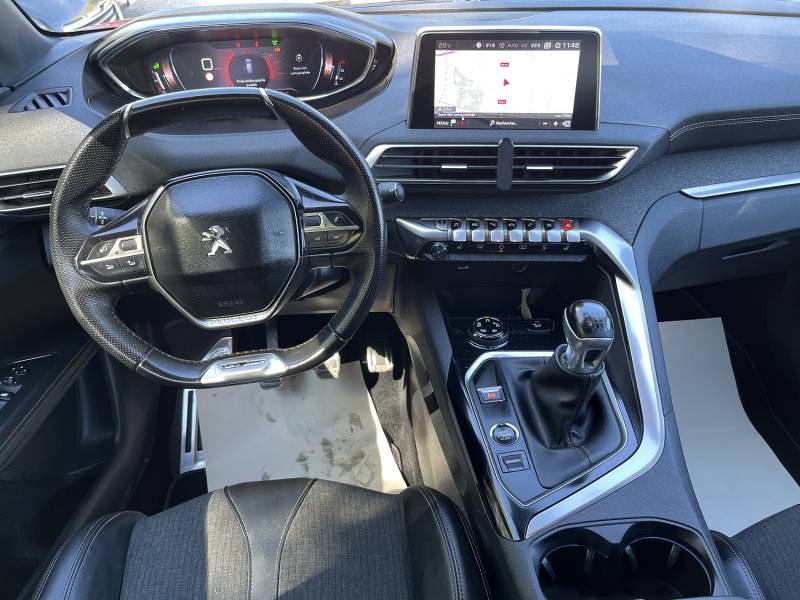 déale pour une vente de voiture d’occasion à Avignon, elle répond aux attentes des conducteurs exigeants recherchant confort et fiabilité dans le Vaucluse.