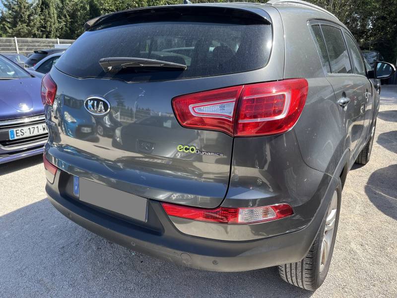 Véhicule d’Occasion KIA Sportage III 1.7 CRDI 115 Active. 2 WD. 5p. avec GPS Europe et Caméra AV + AR et Radars de Recul. Garantie 12 Mois.