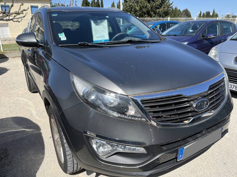  Son moteur diesel de 115 chevaux offre une conduite souple tout en maîtrisant la consommation, avec un classement Crit’Air 2 adapté à la circulation. A CARPENTRAS