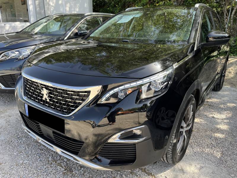 Voiture d’occasion PEUGEOT 3008 II 1.5 BLUE HDI 130 Allure Business. EAT 8. 5p. avec Sièges Semi-Cuir et Radars AV + AR + Caméra 360° ainsi que Park Assit. Garantie 12 Mois.