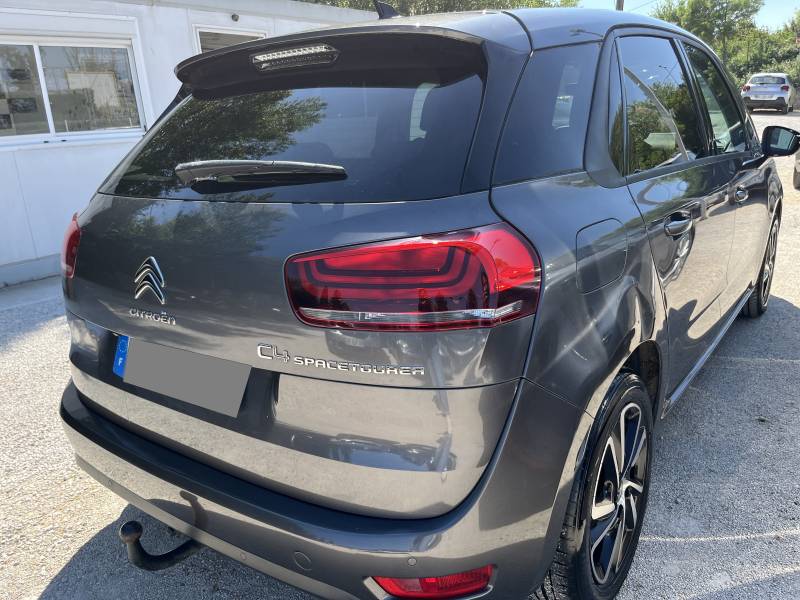 Voiture d’occasion CITROEN C4 SPACETOURER II Ph2 1.5 Blue HDI 130 Business Class. 5p. Radar AR + Caméra et GPS Europe Tactile ainsi que Régulateur + Limiteur de vitesse. Garantie 12 Mois.