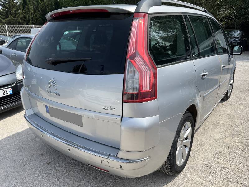 Voiture d’occasion CITROËN Grand C4 PICASSO I Ph2 1.6 HDI 112 Exclusive. BV6. 7 Places. avec Régulateur et limiteur de vitesse et Radars de Recul ainsi que siège semi-cuir. Garantie 12 Mois.