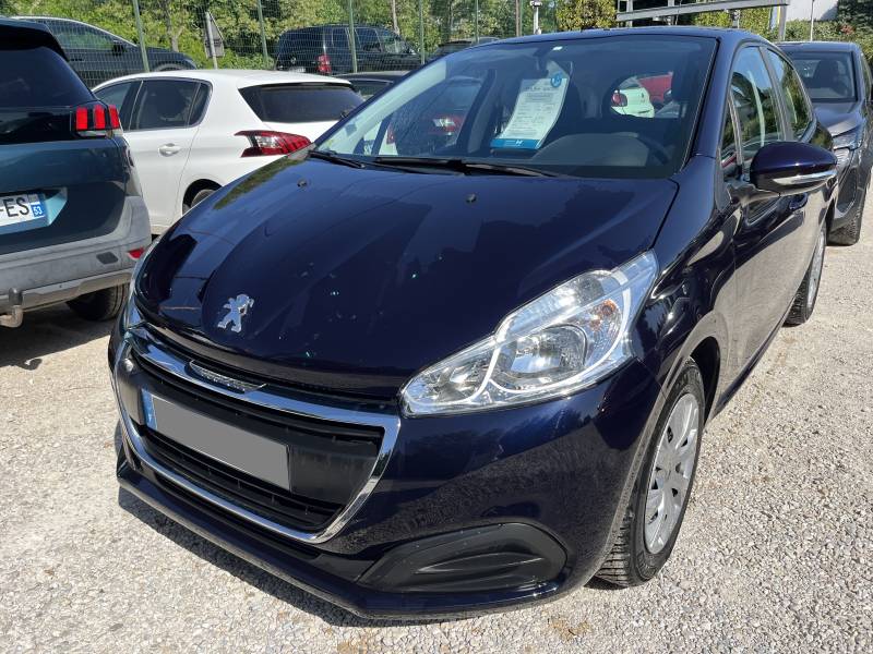 Voiture d’occasion PEUGEOT 208 I Ph2 1.5 Blue HDI 102 Premium Pack. 5p. avec GPS Europe Tactile et régulateur + Limiteur de vitesse. Garantie 12 Mois.
