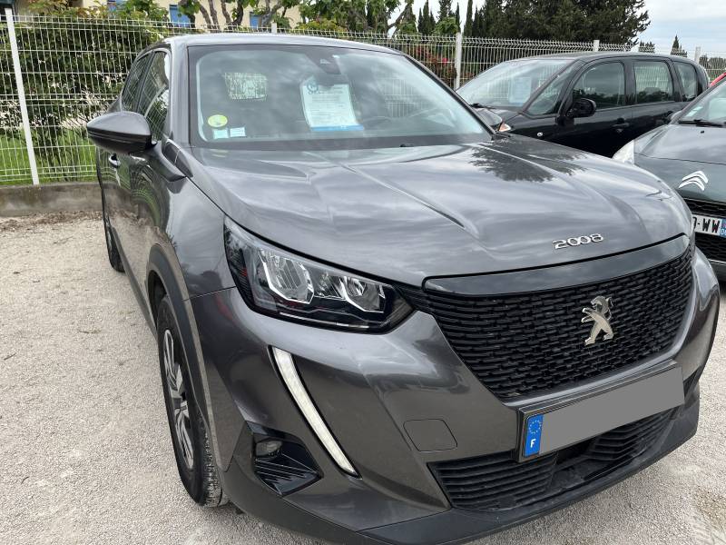 Voiture d’occasion PEUGEOT 2008 II 1.5 Blue HDI 102 Active Business. BV6. 5p. 1ère Main. avec GPS Europe Ecran Tactile et Radars de Recul ainsi que CarPlay. Garantie 12 Mois.