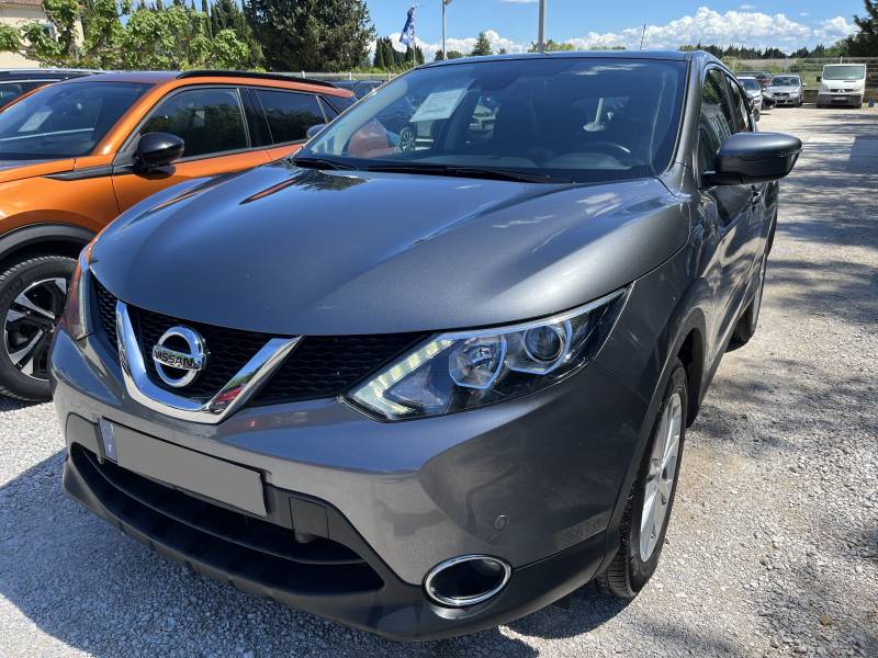Voiture d’occasion NISSAN QASHQAI II 1.6 DCI 130 Connect Edition. BV6. 5p.  1ère Main. Avec Radars AV + AR et Caméra AR ainsi que Toit Panoramique + Rabat Electrique et. Garantie 12 Mois.
