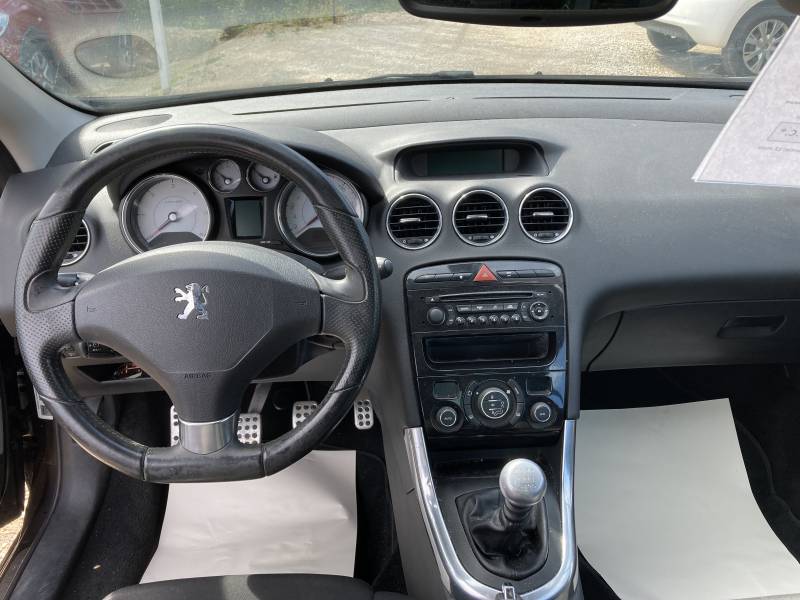 CPM AUTO, votre partenaire de confiance pour l’achat de voitures d’occasion de qualité à :  ORANGE