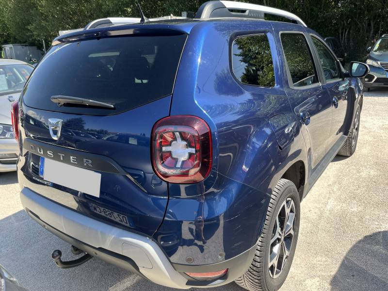 Voiture d’occasion DACIA DUSTER I Ph2 1.5 Blue DCI 116 Prestige. BV6. 5p. Avec GPS Europe tactile et Radars AV + AR + Caméra de Recul ainsi que Crochet d’Attelage AR. Garantie 12 Mois.