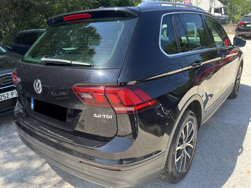 Voiture d’occasion VOLKSWAGEN II 2.0 TDI 150 BlueMotion Confortline Duplex. DSG. 5p. Avec Radar AV + AR et CarPlay ainsi Sièges AV + Volant Chauffants. Garantie 12 Mois.