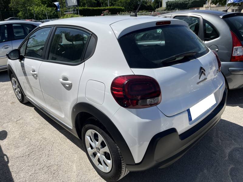 Voiture d’occasion CITROEN C3 III Ph2 1.5 Blue HDI 102 Feel. 5p. 1ère Main. Avec Régulateur de vitesse et Climatisation. Garantie 12 Mois.