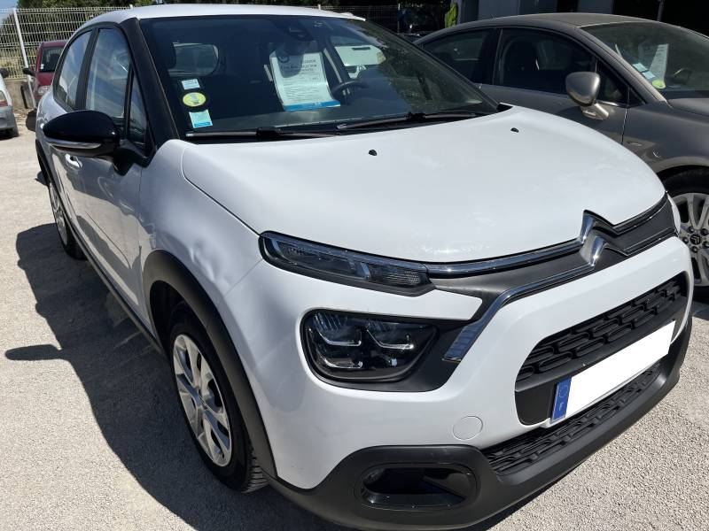 Voiture d’occasion CITROEN C3 III Ph2 1.5 Blue HDI 102 Feel. 5p. 1ère Main. Avec Régulateur de vitesse et Climatisation. Garantie 12 Mois.