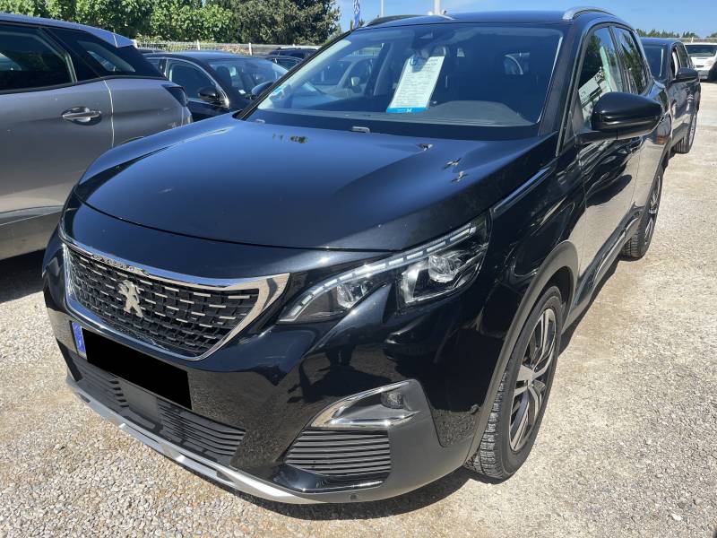 Voiture d’occasion PEUGEOT 3008 II 1.5 Blue HDI 130 Allure Business. EAT 8. 5p. avec Radars AV + AR + caméra de recul ainsi que siège semi-cuir Gris Chauffants à Mémoire. Garantie 12 Mois.