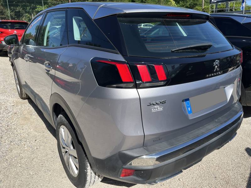 Voiture d’occasion PEUGEOT 3008 II 1.5 BLUE HDI 130 Active Business. BV6. 5p. Avec GPS Europe Tactile et Radars AV + AR + et Lecture des Panneaux ainsi que CarPlay. Garantie 12 Mois.