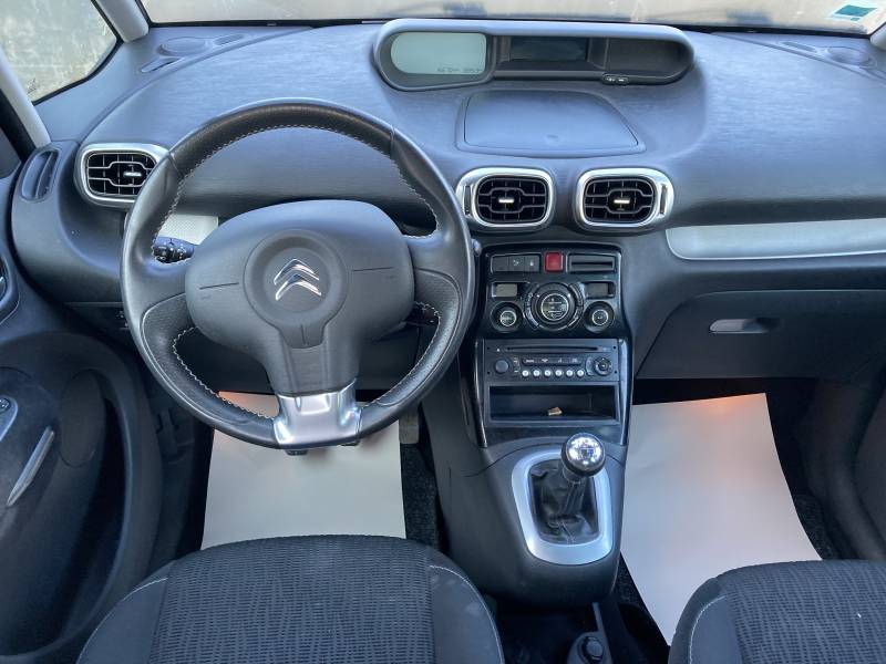 Voiture d’occasion CITROËN C3 PICASSO 1.6 HDI 90 Confort. 5p.  Avec  et Régulateur + Limiteur de vitesse ainsi que Climatisation. Garantie 12 Mois.