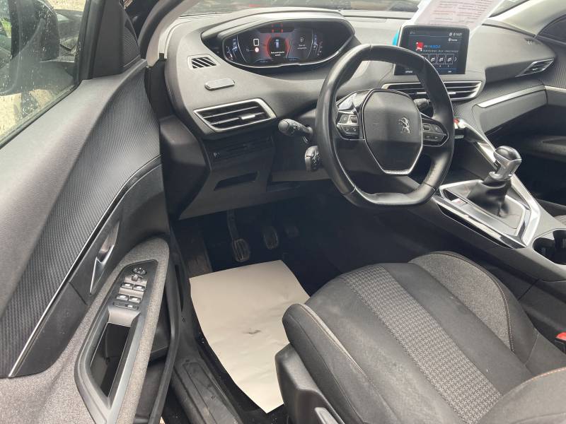 CPM AUTO, votre partenaire de confiance pour l’achat de voitures d’occasion de qualité à : NIMES