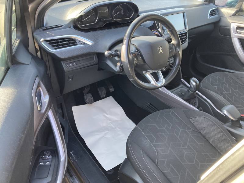 CPM AUTO, votre partenaire de confiance pour l’achat de voitures d’occasion de qualité à : ORANGE