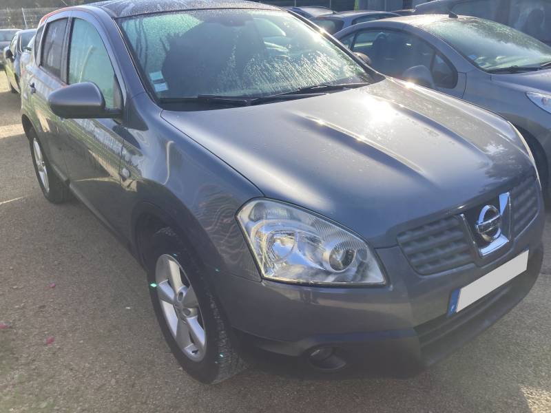  CPM Auto vous propose ce NISSAN QASHQAI I Ph2 1.5 DCI 105 Acenta Pack de 2011, un SUV polyvalent et reconnu pour sa robustesse.  A AVIGNON