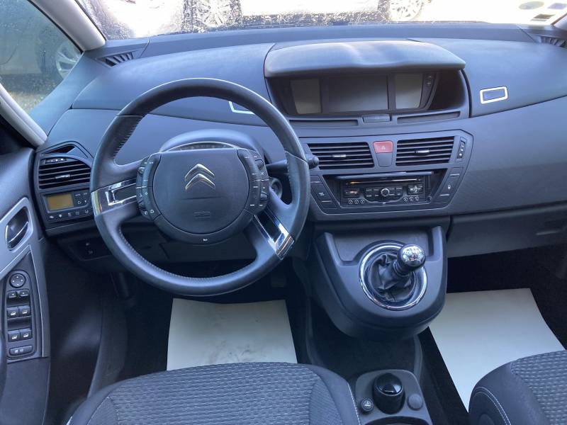 CPM AUTO, votre partenaire de confiance pour l’achat de voitures d’occasion de qualité à :  ORANGE