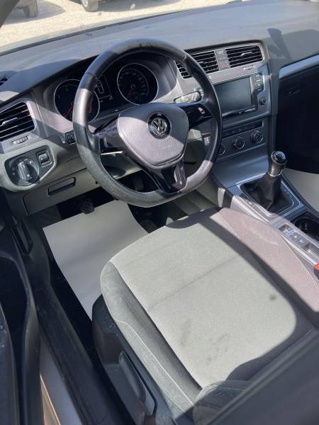 CPM AUTO, votre partenaire de confiance pour l’achat de voitures d’occasion de qualité à :   BEAUCAIRE