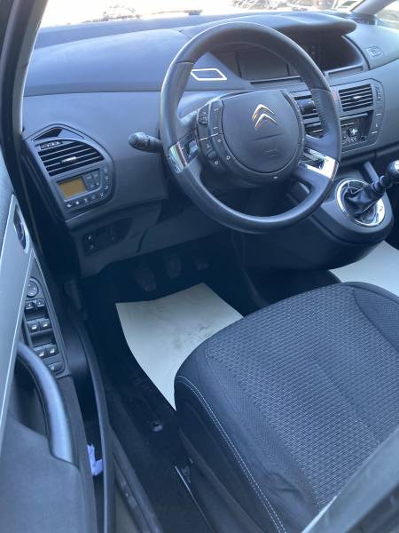 CPM AUTO, votre partenaire de confiance pour l’achat de voitures d’occasion de qualité à :  CARPENTRAS