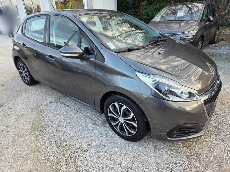 Voiture d'Ocassion PEUGEOT 208 I Ph2 1.6 BlueHDI 75 Active Business 5p Révisée et Garantie 12 Mois