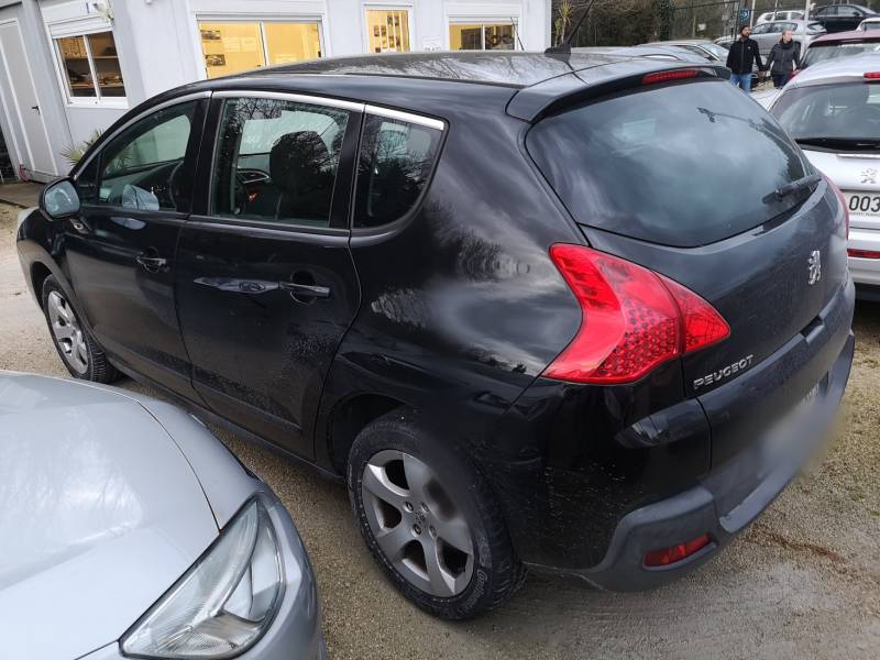 CPM AUTO Le Discount auto: PEUGEOT 3008 1.6 HDI 115 Active. BV6 Révisé et Garanti 12 mois à ORANGE CARPENTRAS
