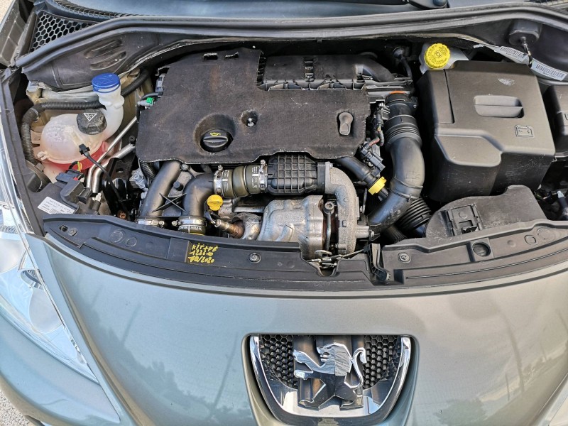 CPM AUTO Discount: PEUGEOT 207 CC ph2 1.6 HDI 112 Sport Pack/BV6 -Révisée et Garantie 12 mois à NIMES