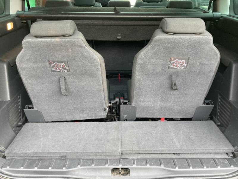 Voiture d’occasion PEUGEOT 5008 1.6 HDI 115 Allure. 7 Places. BV6 avec GPS Europe et Toit Panoramique + Rabat Electrique ainsi que Radars AV +AR. Garantie 12 Mois.