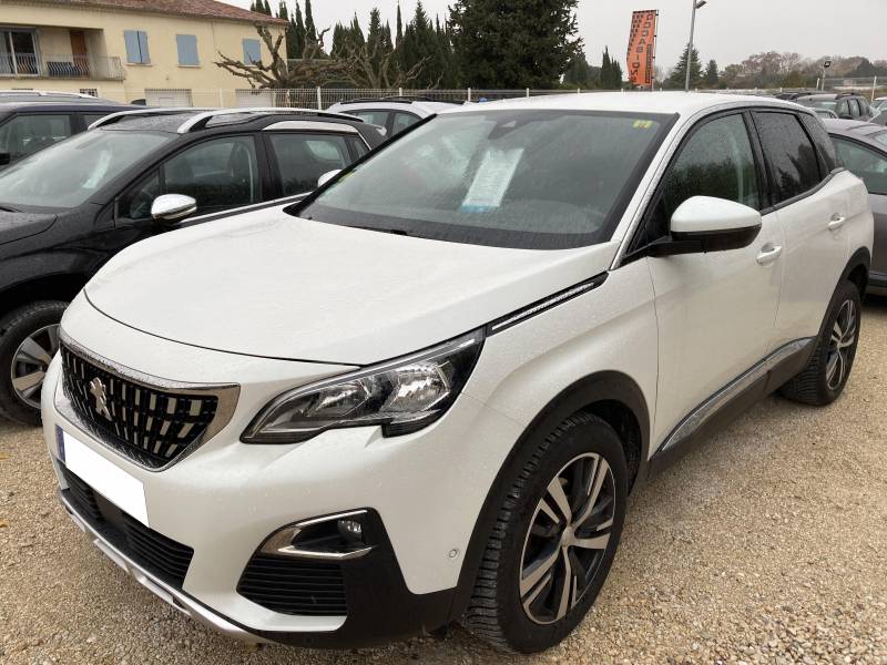 CPM AUTO, votre partenaire de confiance pour l’achat de voitures d’occasion de qualité à :  ARLES