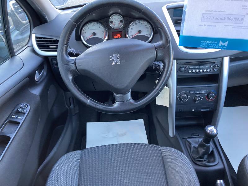 CPM AUTO, votre partenaire de confiance pour l’achat de voitures d’occasion de qualité à :  ORANGE