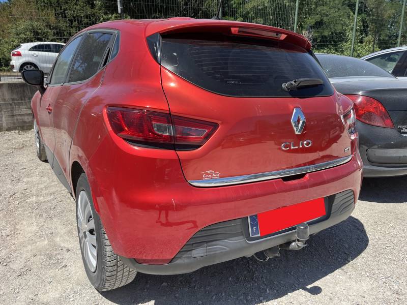 Voiture d’occasion RENAULT CLIO IV 1.5 DCI 90 Energy EXPRESSION. 5p. avec GPS Europe Tactile Crochet d’Attelage AR et Régulateur + Limiteur de vitesse. Garantie 12 Mois.