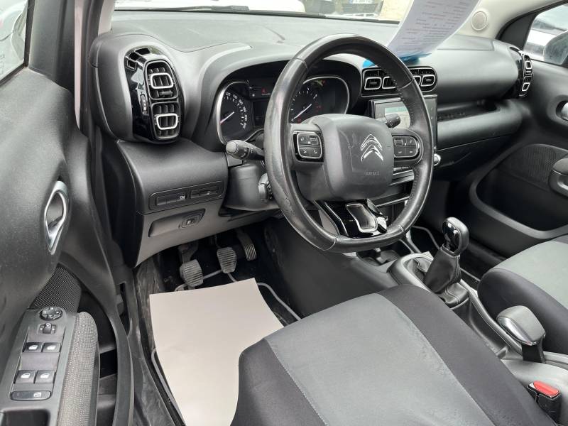 Voiture d’occasion CITROEN C3 Aircross 1.2 i 82 Feel Pack. 5p. avec CarPlay et Radars de Recul ainsi que GPS Europe Tactile. Garantie 12 Mois.